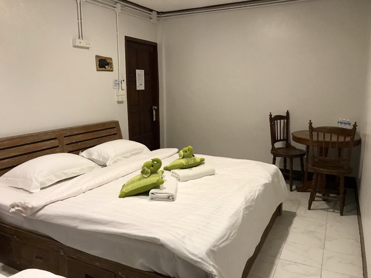 Pama Guesthouse Chiang Mai Exterior foto